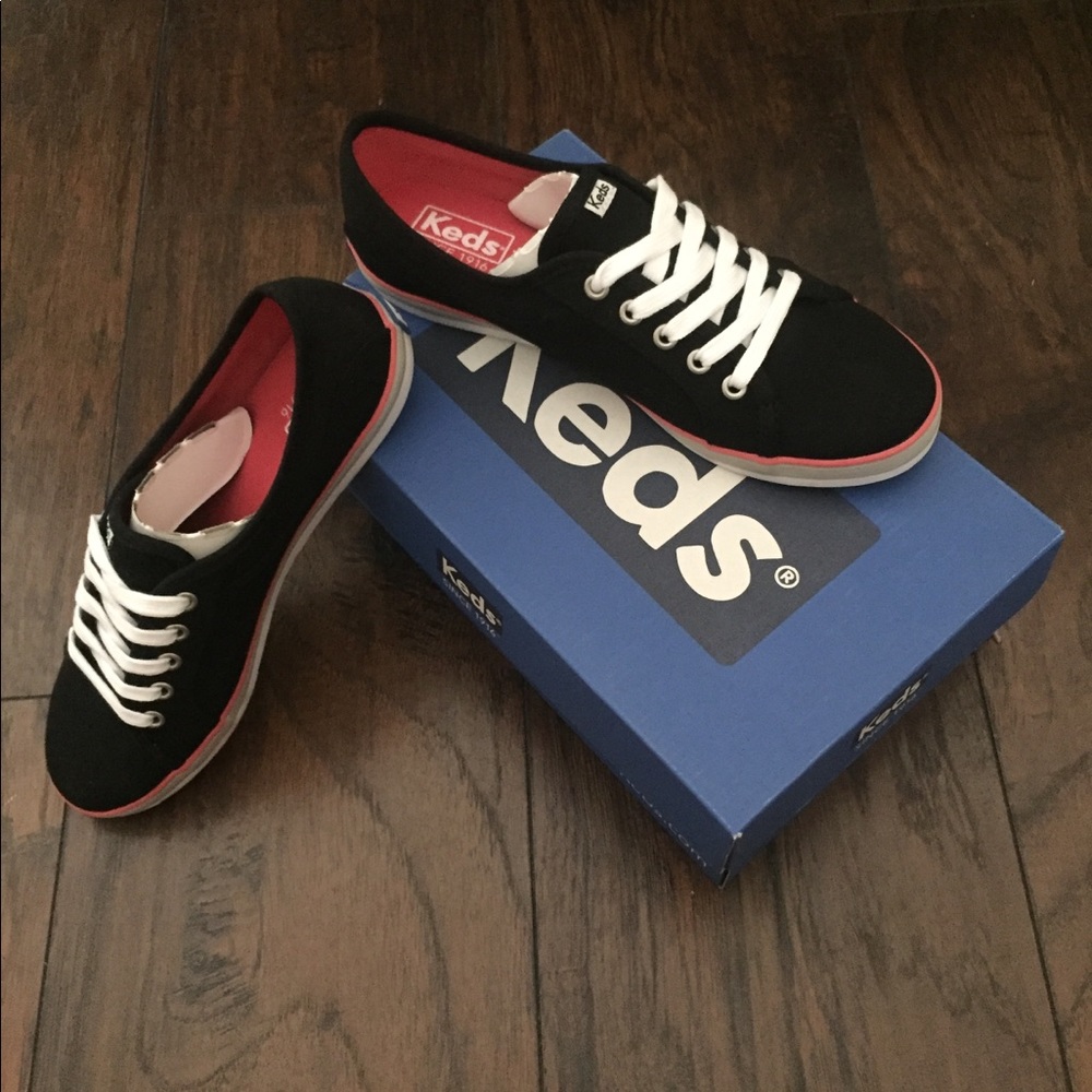 Black Keds